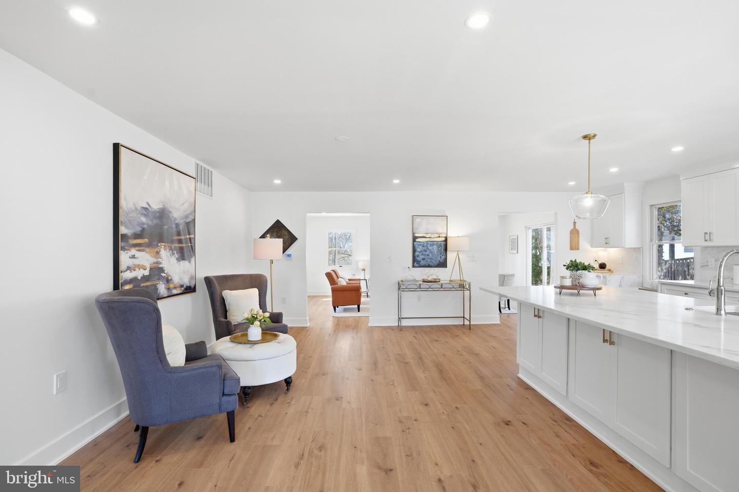 9077 BROOK FORD RD, BURKE, Virginia 22015, 5 Bedrooms Bedrooms, ,3 BathroomsBathrooms,Residential,For sale,9077 BROOK FORD RD,VAFX2281022 MLS # VAFX2281022