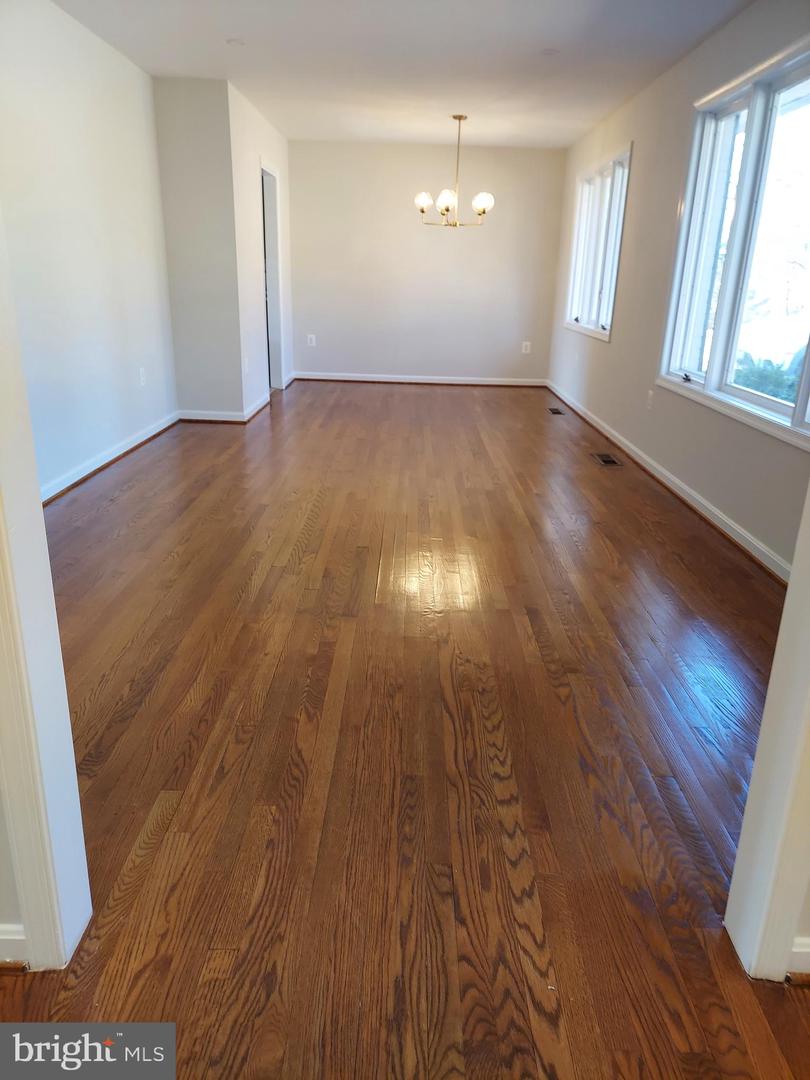 388 BOWLING GREEN RD, FRONT ROYAL, Virginia 22630, 4 Bedrooms Bedrooms, ,3 BathroomsBathrooms,Residential,For sale,388 BOWLING GREEN RD,VAWR2012894 MLS # VAWR2012894