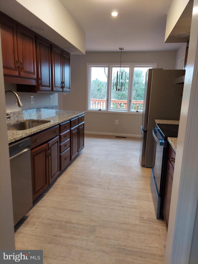 388 BOWLING GREEN RD, FRONT ROYAL, Virginia 22630, 4 Bedrooms Bedrooms, ,3 BathroomsBathrooms,Residential,For sale,388 BOWLING GREEN RD,VAWR2012894 MLS # VAWR2012894