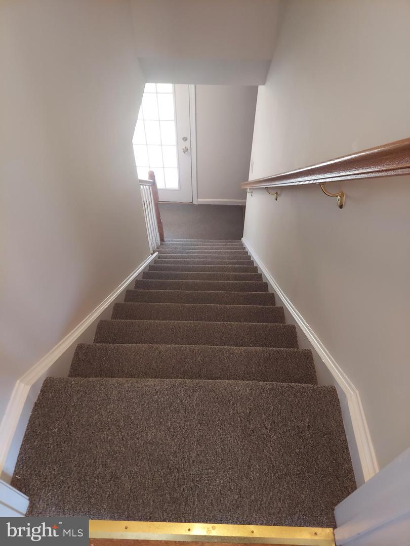 388 BOWLING GREEN RD, FRONT ROYAL, Virginia 22630, 4 Bedrooms Bedrooms, ,3 BathroomsBathrooms,Residential,For sale,388 BOWLING GREEN RD,VAWR2012894 MLS # VAWR2012894