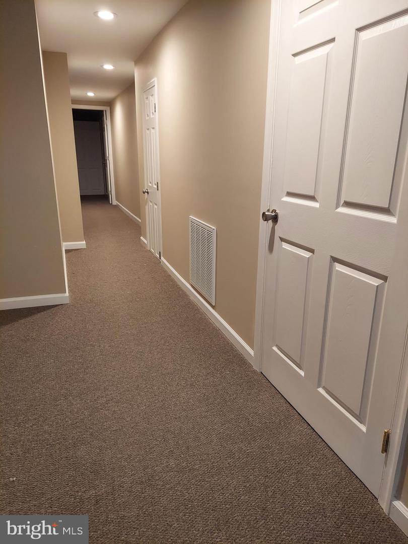 388 BOWLING GREEN RD, FRONT ROYAL, Virginia 22630, 4 Bedrooms Bedrooms, ,3 BathroomsBathrooms,Residential,For sale,388 BOWLING GREEN RD,VAWR2012894 MLS # VAWR2012894