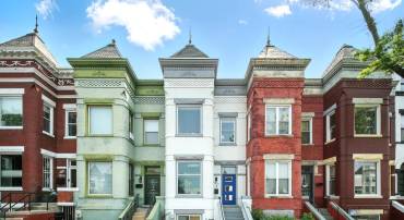 1831 NORTH CAPITOL ST NE, WASHINGTON, District Of Columbia 20002, 4 Bedrooms Bedrooms, ,4 BathroomsBathrooms,Residential,For sale,1831 NORTH CAPITOL ST NE,DCDC2234922 MLS # DCDC2234922