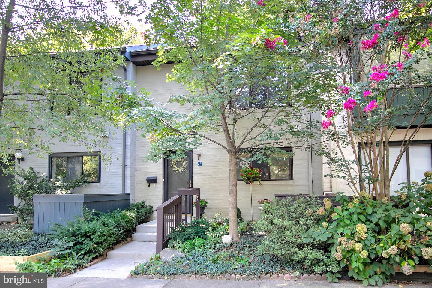 2046 GOLF COURSE DR, RESTON, Virginia 20191, 3 Bedrooms Bedrooms, ,2 BathroomsBathrooms,Residential,For sale,2046 GOLF COURSE DR,VAFX2282692 MLS # VAFX2282692 2046 GOLF COURSE DR, RESTON, Virginia 20191, 3 Bedrooms Bedrooms, ,2 BathroomsBathrooms,Residential,For sale,2046 GOLF COURSE DR,VAFX2282692 MLS # VAFX2282692