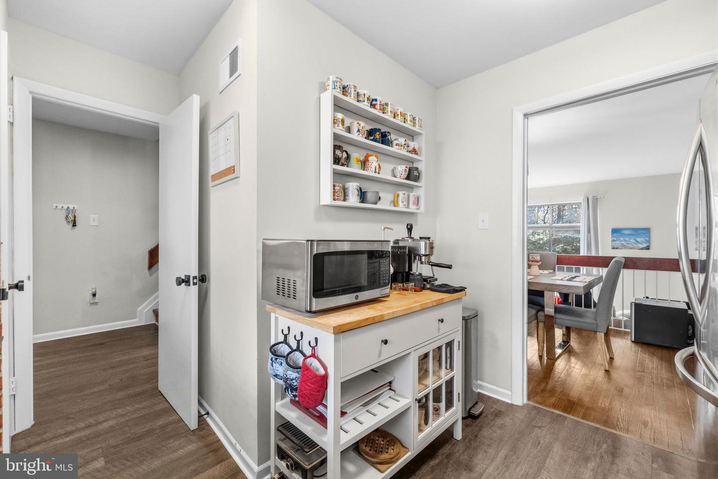 2046 GOLF COURSE DR, RESTON, Virginia 20191, 3 Bedrooms Bedrooms, ,2 BathroomsBathrooms,Residential,For sale,2046 GOLF COURSE DR,VAFX2282692 MLS # VAFX2282692 2046 GOLF COURSE DR, RESTON, Virginia 20191, 3 Bedrooms Bedrooms, ,2 BathroomsBathrooms,Residential,For sale,2046 GOLF COURSE DR,VAFX2282692 MLS # VAFX2282692