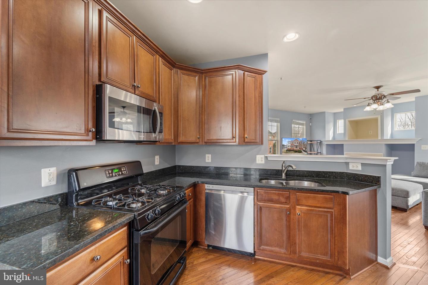 8896 SONG SPARROW DR, GAINESVILLE, Virginia 20155, 4 Bedrooms Bedrooms, ,3 BathroomsBathrooms,Residential,For sale,8896 SONG SPARROW DR,VAPW2109412 MLS # VAPW2109412 8896 SONG SPARROW DR, GAINESVILLE, Virginia 20155, 4 Bedrooms Bedrooms, ,3 BathroomsBathrooms,Residential,For sale,8896 SONG SPARROW DR,VAPW2109412 MLS # VAPW2109412