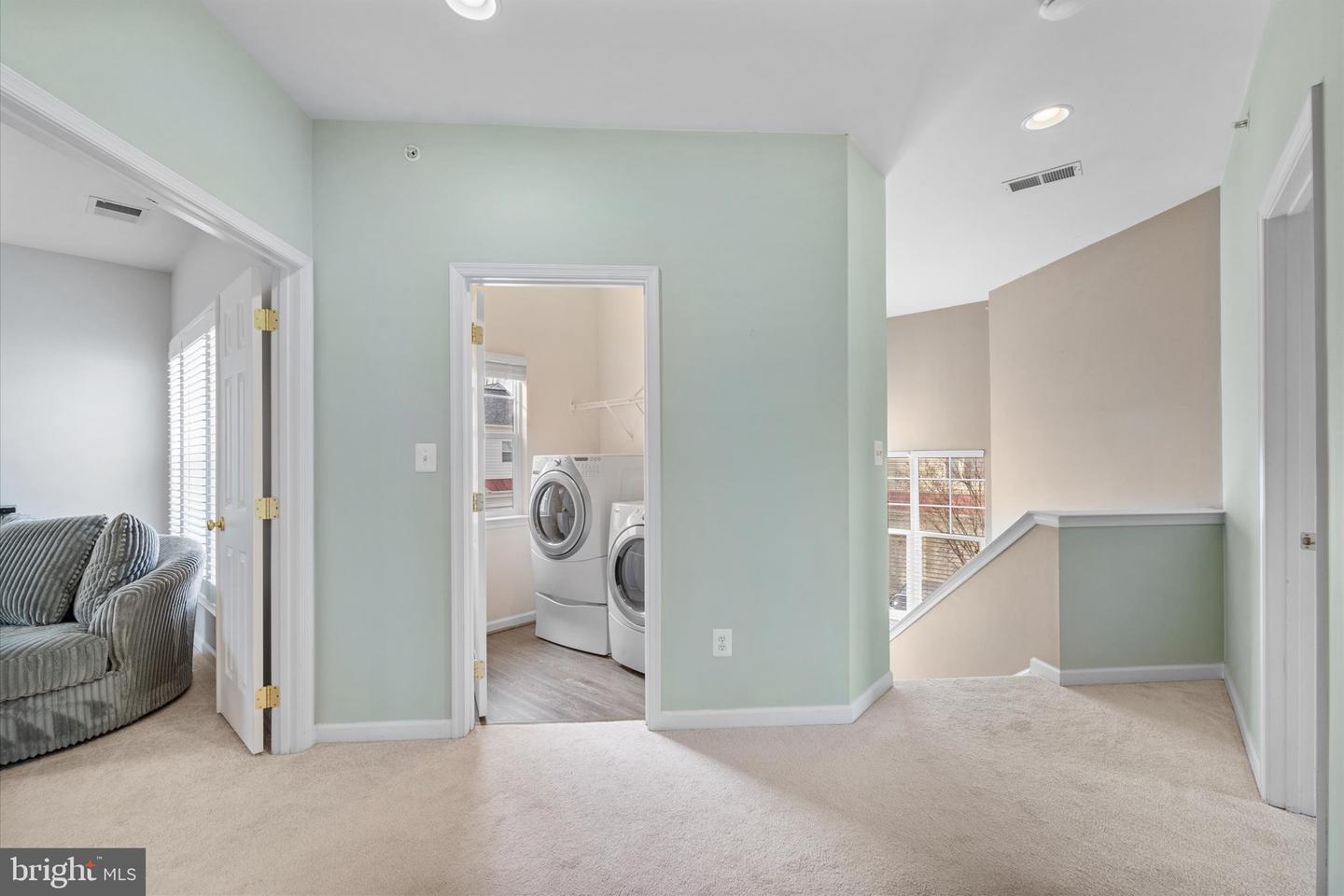 8896 SONG SPARROW DR, GAINESVILLE, Virginia 20155, 4 Bedrooms Bedrooms, ,3 BathroomsBathrooms,Residential,For sale,8896 SONG SPARROW DR,VAPW2109412 MLS # VAPW2109412 8896 SONG SPARROW DR, GAINESVILLE, Virginia 20155, 4 Bedrooms Bedrooms, ,3 BathroomsBathrooms,Residential,For sale,8896 SONG SPARROW DR,VAPW2109412 MLS # VAPW2109412