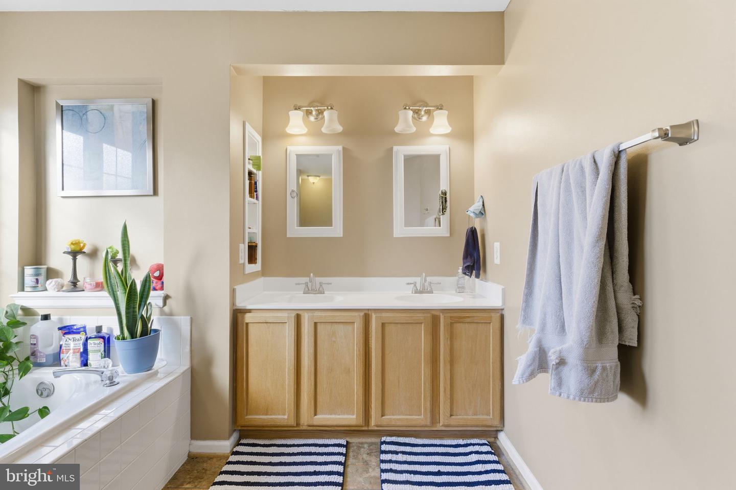 12217 WHEAT MILL LOOP, BRISTOW, Virginia 20136, 4 Bedrooms Bedrooms, ,3 BathroomsBathrooms,Residential,For sale,12217 WHEAT MILL LOOP,VAPW2109482 MLS # VAPW2109482 12217 WHEAT MILL LOOP, BRISTOW, Virginia 20136, 4 Bedrooms Bedrooms, ,3 BathroomsBathrooms,Residential,For sale,12217 WHEAT MILL LOOP,VAPW2109482 MLS # VAPW2109482