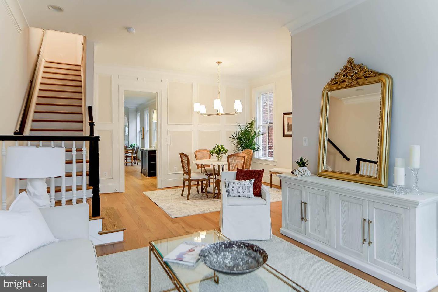 207 S ALFRED ST S, ALEXANDRIA, Virginia 22314, ,Residential,For sale,207 S ALFRED ST S,VAAX2052752 MLS # VAAX2052752