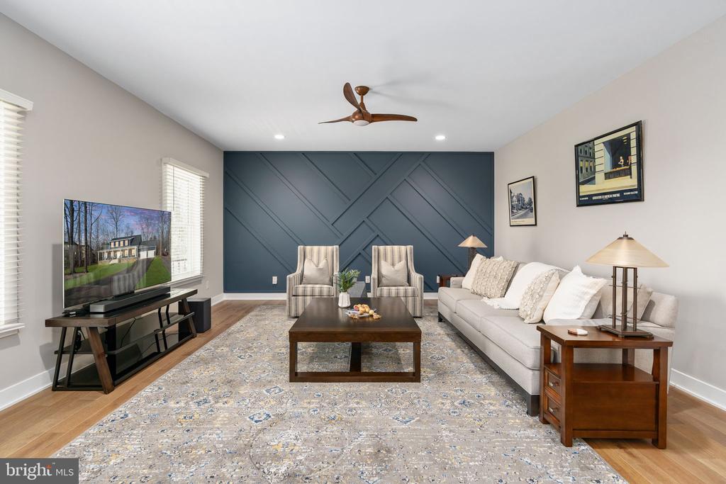 261 WASHINGTON ST, LOCUST GROVE, Virginia 22508, 4 Bedrooms Bedrooms, ,3 BathroomsBathrooms,Residential,261 WASHINGTON ST,VAOR2013410 MLS # VAOR2013410