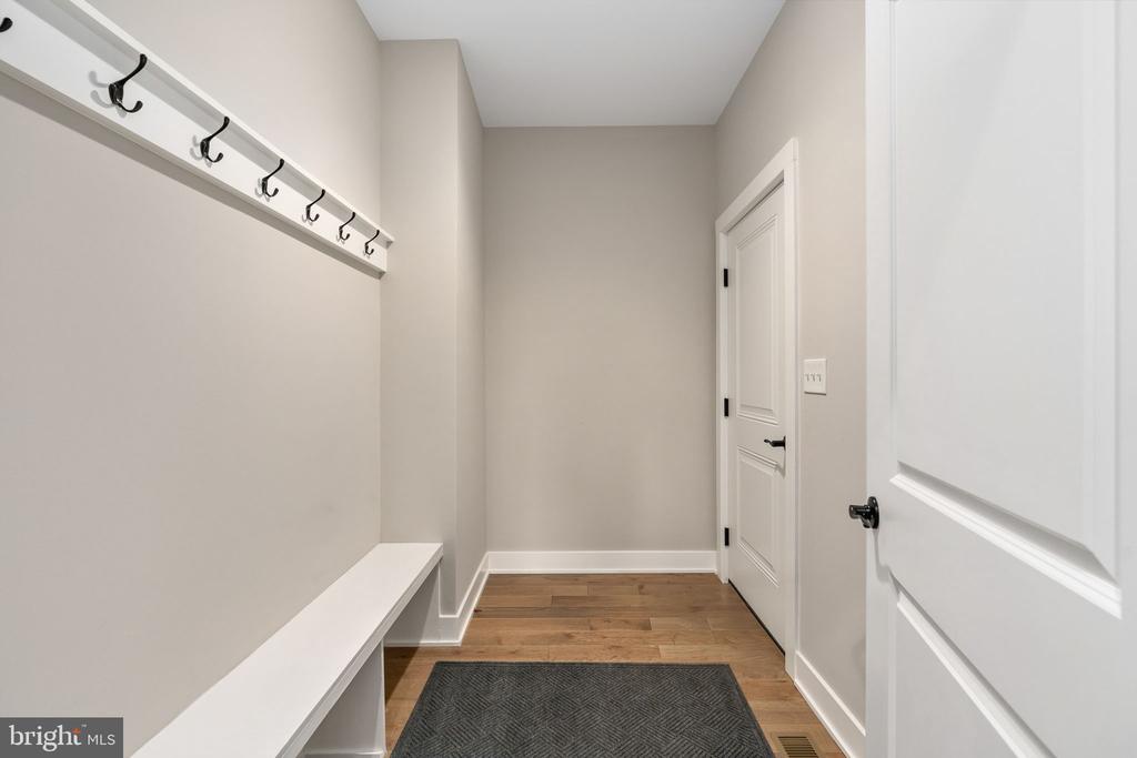 261 WASHINGTON ST, LOCUST GROVE, Virginia 22508, 4 Bedrooms Bedrooms, ,3 BathroomsBathrooms,Residential,261 WASHINGTON ST,VAOR2013410 MLS # VAOR2013410