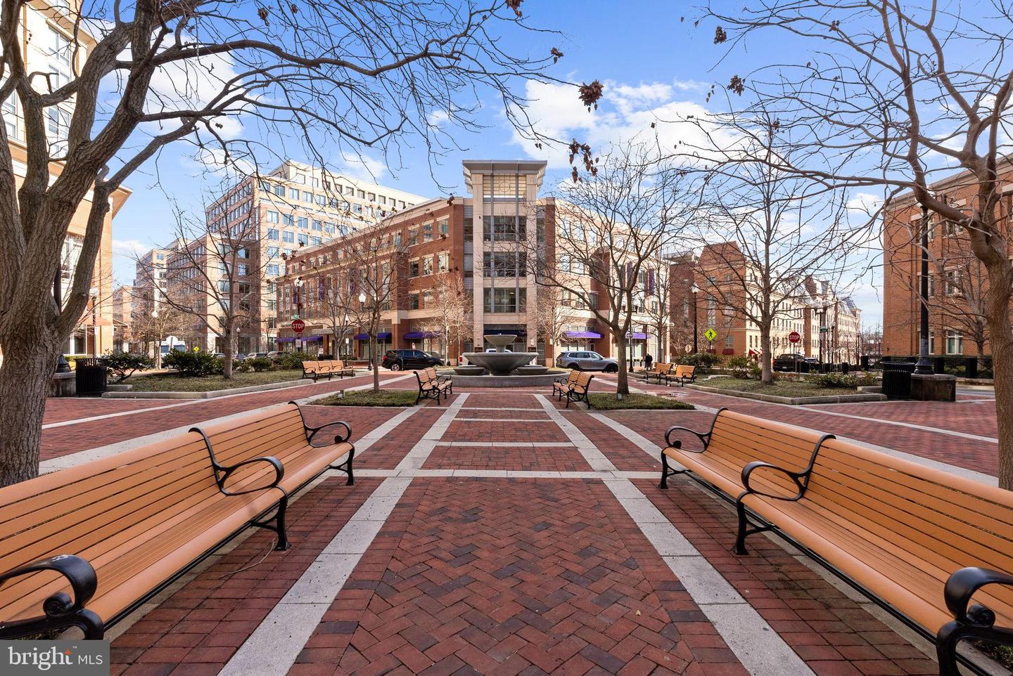 2181 JAMIESON AVE #1605, ALEXANDRIA, Virginia 22314, 3 Bedrooms Bedrooms, 6 Rooms Rooms,2 BathroomsBathrooms,Residential,For sale,2181 JAMIESON AVE #1605,VAAX2052828 MLS # VAAX2052828