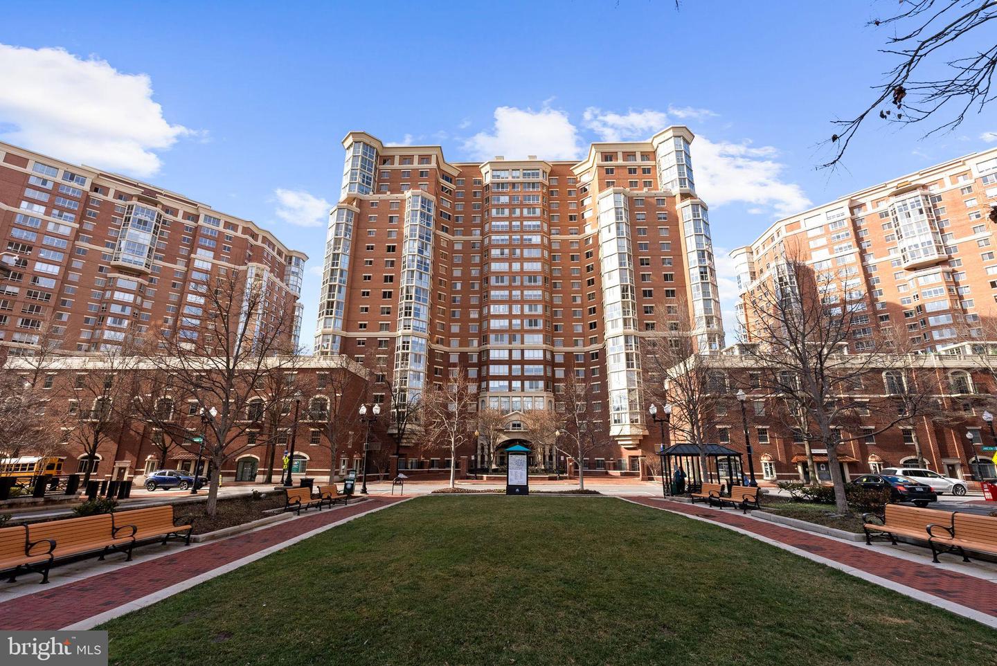 2181 JAMIESON AVE #1605, ALEXANDRIA, Virginia 22314, 3 Bedrooms Bedrooms, 6 Rooms Rooms,2 BathroomsBathrooms,Residential,For sale,2181 JAMIESON AVE #1605,VAAX2052828 MLS # VAAX2052828