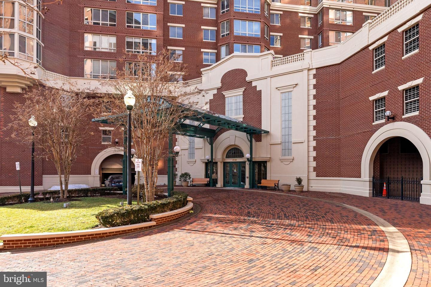 2181 JAMIESON AVE #1605, ALEXANDRIA, Virginia 22314, 3 Bedrooms Bedrooms, 6 Rooms Rooms,2 BathroomsBathrooms,Residential,For sale,2181 JAMIESON AVE #1605,VAAX2052828 MLS # VAAX2052828