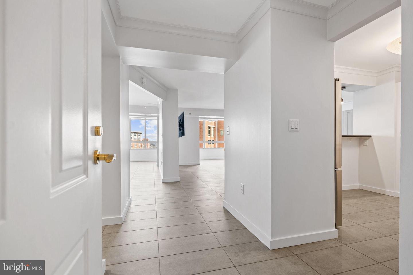 2181 JAMIESON AVE #1605, ALEXANDRIA, Virginia 22314, 3 Bedrooms Bedrooms, 6 Rooms Rooms,2 BathroomsBathrooms,Residential,For sale,2181 JAMIESON AVE #1605,VAAX2052828 MLS # VAAX2052828