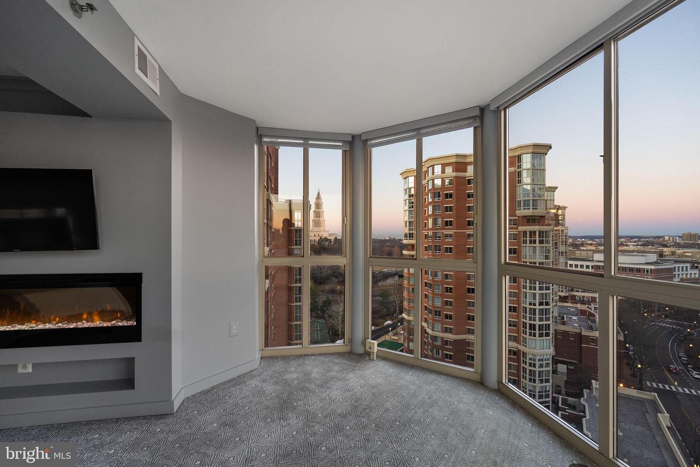 2181 JAMIESON AVE #1605, ALEXANDRIA, Virginia 22314, 3 Bedrooms Bedrooms, 6 Rooms Rooms,2 BathroomsBathrooms,Residential,For sale,2181 JAMIESON AVE #1605,VAAX2052828 MLS # VAAX2052828