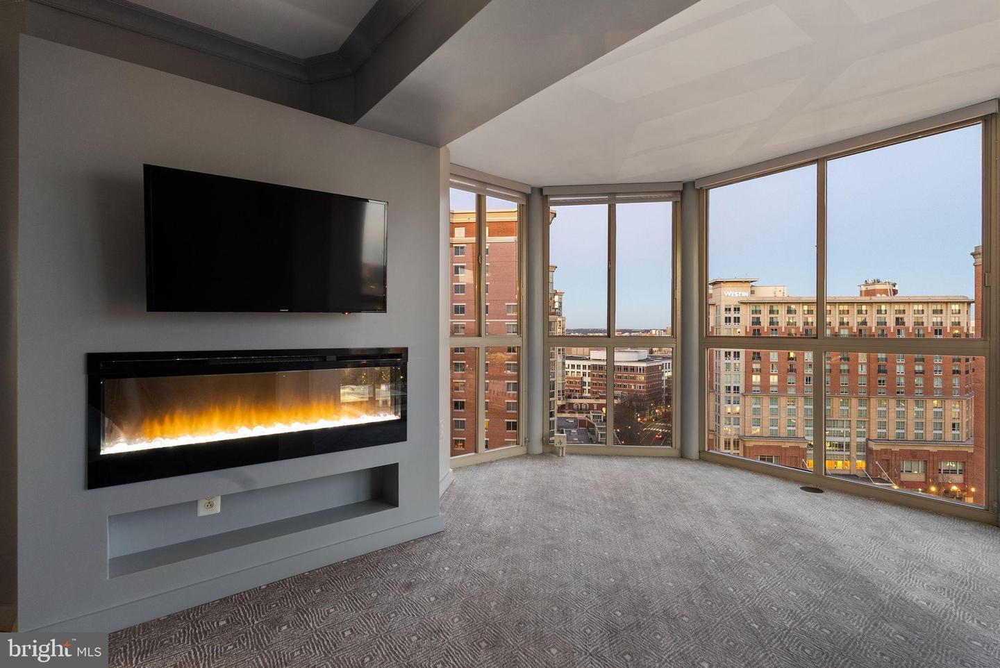 2181 JAMIESON AVE #1605, ALEXANDRIA, Virginia 22314, 3 Bedrooms Bedrooms, 6 Rooms Rooms,2 BathroomsBathrooms,Residential,For sale,2181 JAMIESON AVE #1605,VAAX2052828 MLS # VAAX2052828