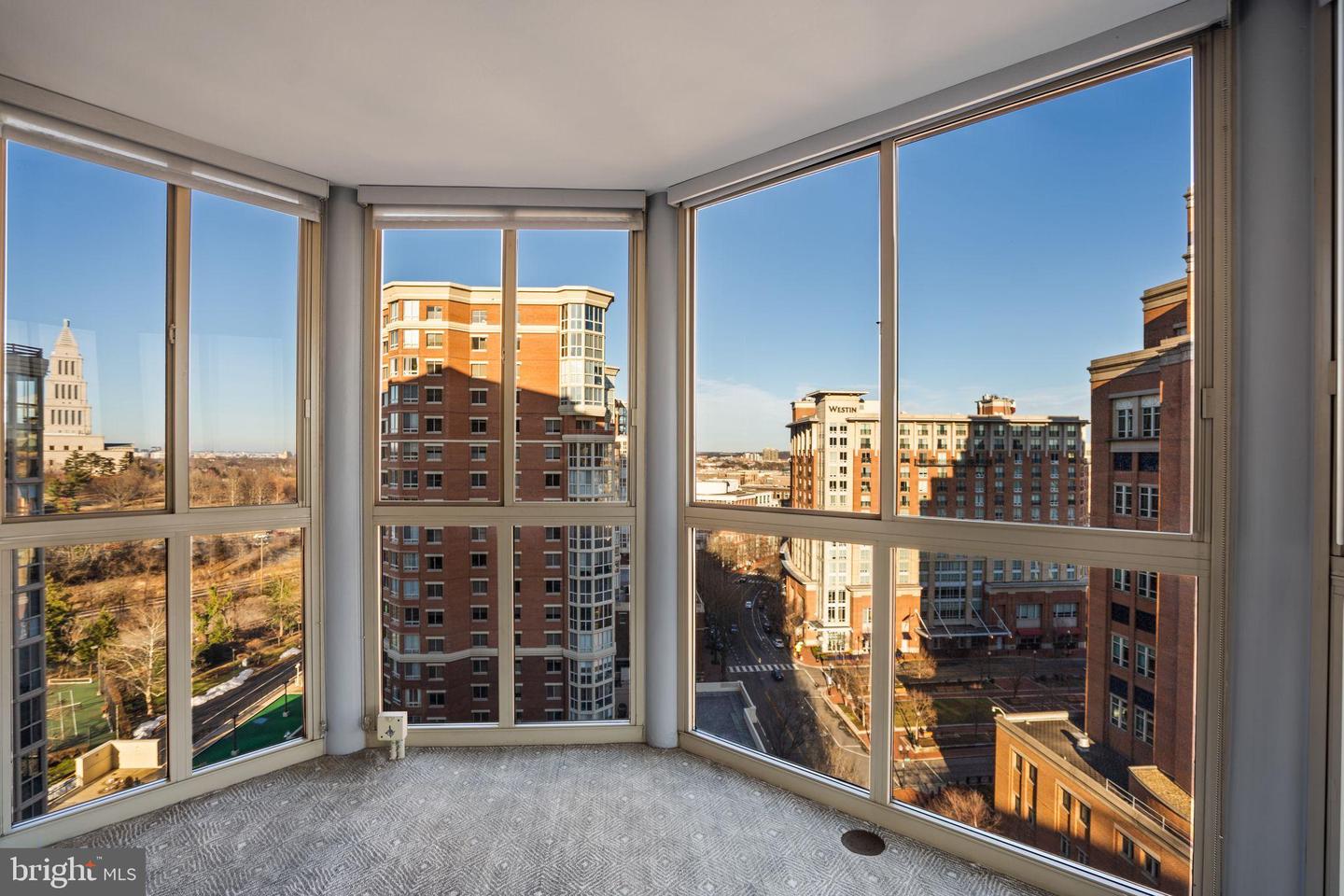 2181 JAMIESON AVE #1605, ALEXANDRIA, Virginia 22314, 3 Bedrooms Bedrooms, 6 Rooms Rooms,2 BathroomsBathrooms,Residential,For sale,2181 JAMIESON AVE #1605,VAAX2052828 MLS # VAAX2052828