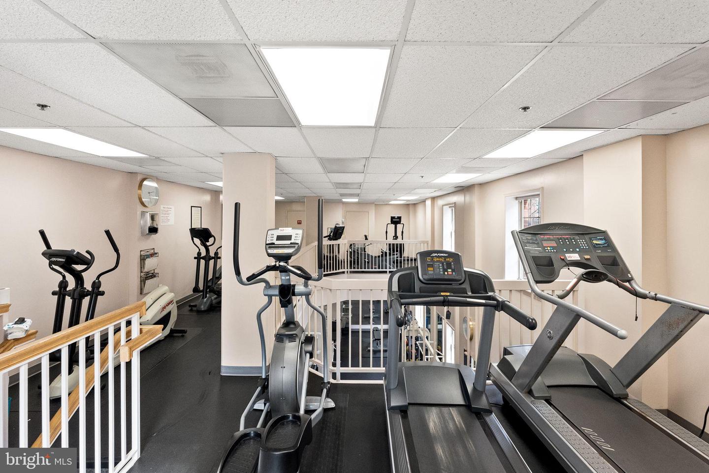 2181 JAMIESON AVE #1605, ALEXANDRIA, Virginia 22314, 3 Bedrooms Bedrooms, 6 Rooms Rooms,2 BathroomsBathrooms,Residential,For sale,2181 JAMIESON AVE #1605,VAAX2052828 MLS # VAAX2052828