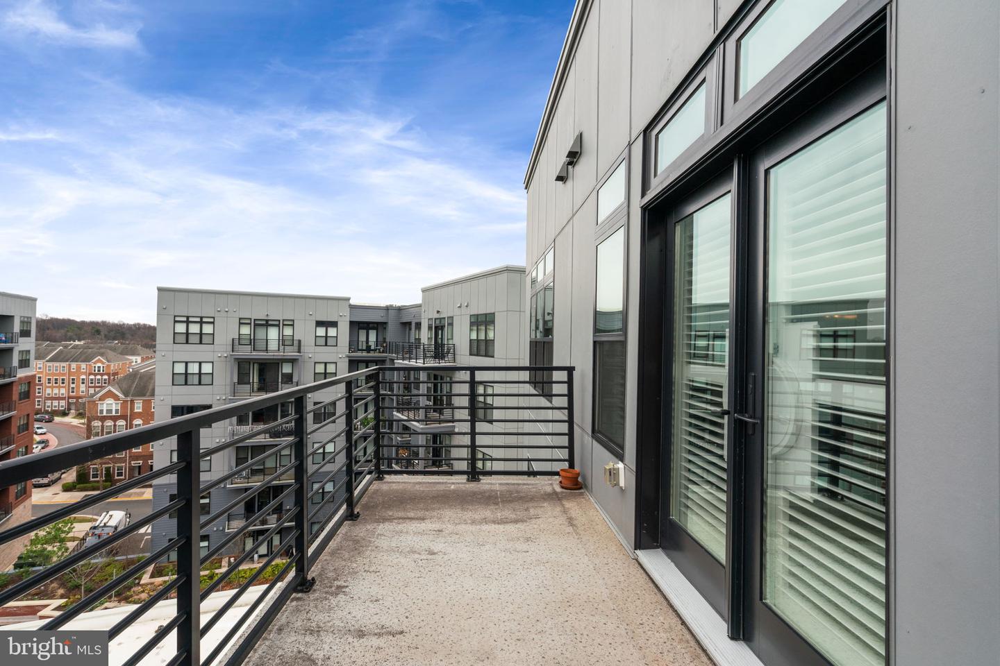 2960 VADEN DR #2N-602, FAIRFAX, Virginia 22031, 2 Bedrooms Bedrooms, ,2 BathroomsBathrooms,Residential,For sale,2960 VADEN DR #2N-602,VAFX2284326 MLS # VAFX2284326 2960 VADEN DR #2N-602, FAIRFAX, Virginia 22031, 2 Bedrooms Bedrooms, ,2 BathroomsBathrooms,Residential,For sale,2960 VADEN DR #2N-602,VAFX2284326 MLS # VAFX2284326