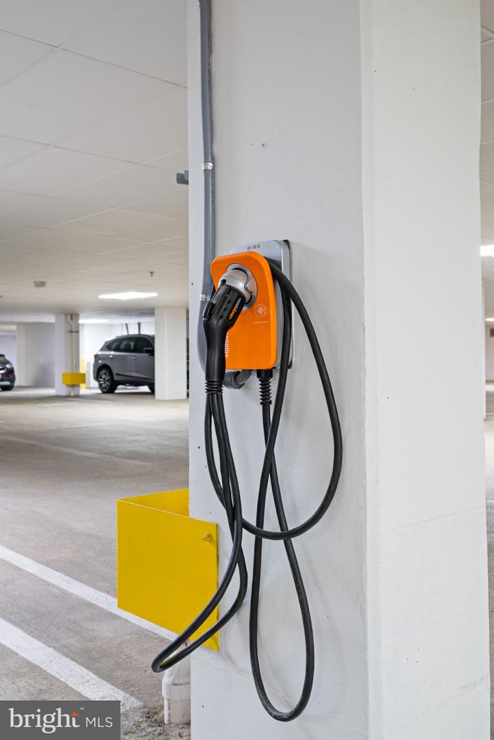 2960 VADEN DR #2N-602, FAIRFAX, Virginia 22031, 2 Bedrooms Bedrooms, ,2 BathroomsBathrooms,Residential,For sale,2960 VADEN DR #2N-602,VAFX2284326 MLS # VAFX2284326 2960 VADEN DR #2N-602, FAIRFAX, Virginia 22031, 2 Bedrooms Bedrooms, ,2 BathroomsBathrooms,Residential,For sale,2960 VADEN DR #2N-602,VAFX2284326 MLS # VAFX2284326