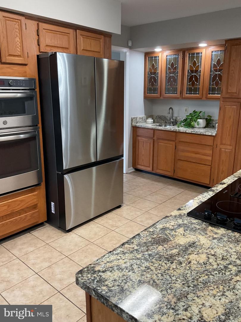 11819 TROIKA CT, WOODBRIDGE, Virginia 22192, 4 Bedrooms Bedrooms, ,4 BathroomsBathrooms,Residential,For sale,11819 TROIKA CT,VAPW2110330 MLS # VAPW2110330