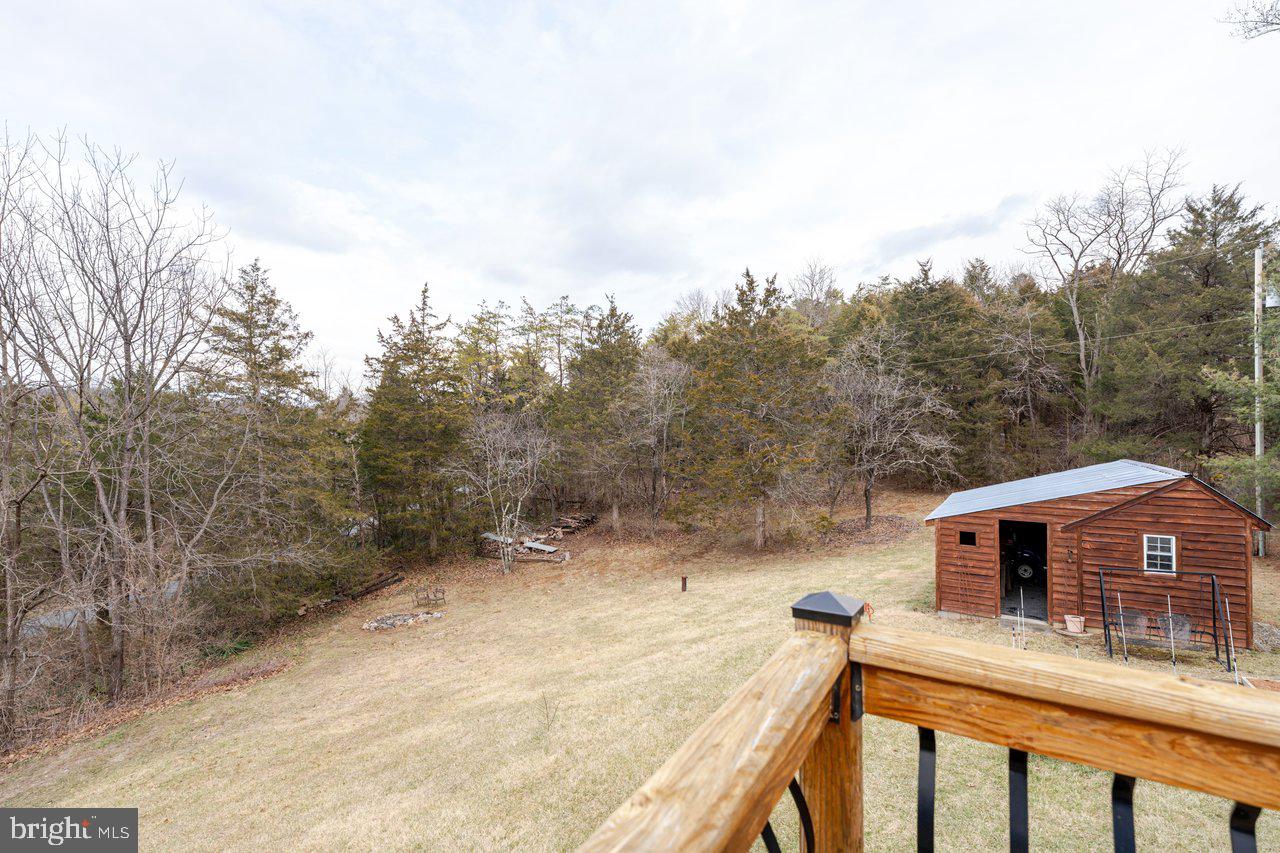 121 SPIKER LN, STRASBURG, Virginia 22657, 4 Bedrooms Bedrooms, 16 Rooms Rooms,2 BathroomsBathrooms,Residential,For sale,121 SPIKER LN,VASH2013344 MLS # VASH2013344