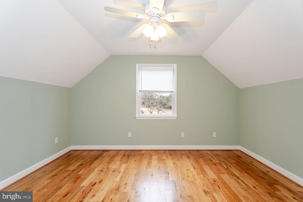 121 SPIKER LN, STRASBURG, Virginia 22657, 4 Bedrooms Bedrooms, 16 Rooms Rooms,2 BathroomsBathrooms,Residential,For sale,121 SPIKER LN,VASH2013344 MLS # VASH2013344