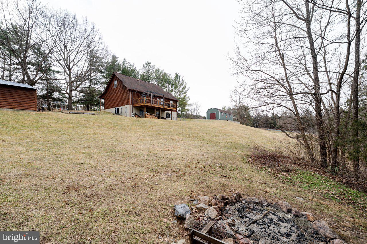 121 SPIKER LN, STRASBURG, Virginia 22657, 4 Bedrooms Bedrooms, 16 Rooms Rooms,2 BathroomsBathrooms,Residential,For sale,121 SPIKER LN,VASH2013344 MLS # VASH2013344