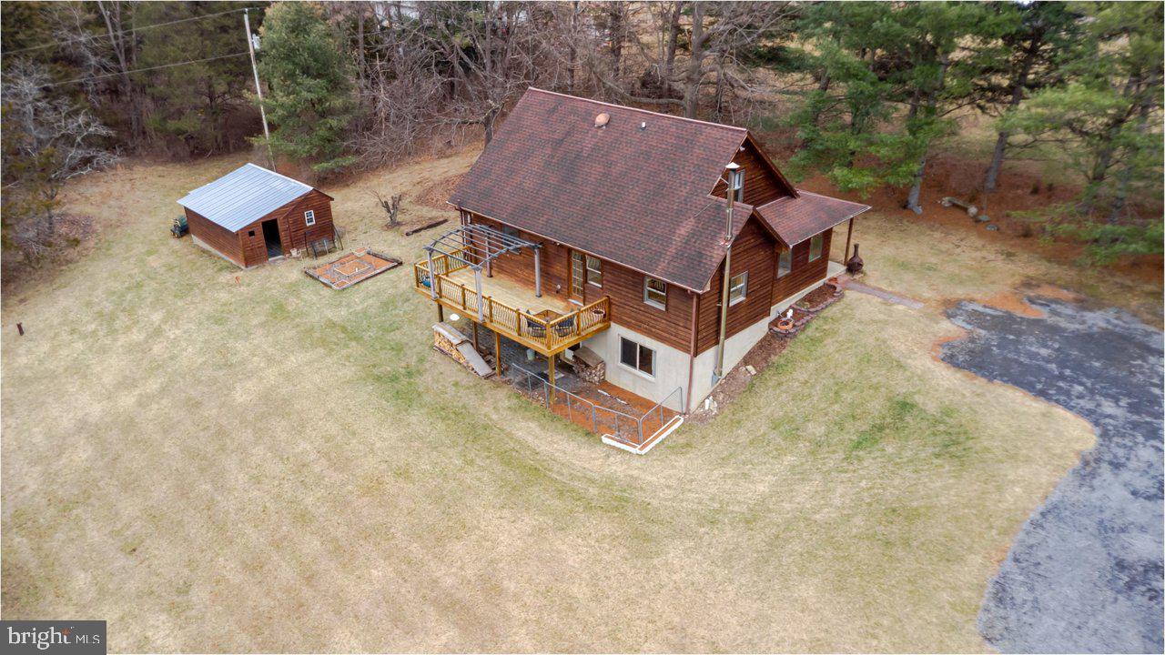 121 SPIKER LN, STRASBURG, Virginia 22657, 4 Bedrooms Bedrooms, 16 Rooms Rooms,2 BathroomsBathrooms,Residential,For sale,121 SPIKER LN,VASH2013344 MLS # VASH2013344