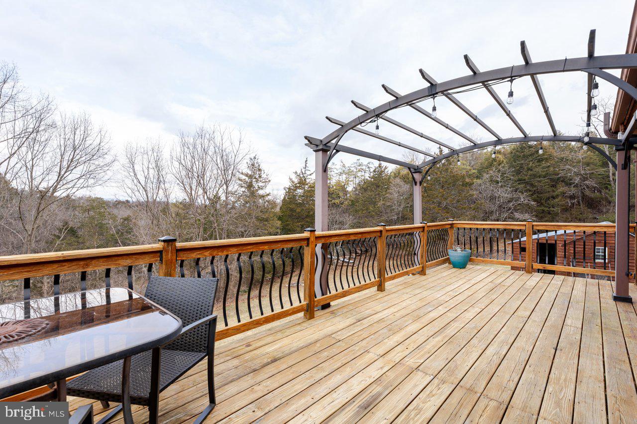 121 SPIKER LN, STRASBURG, Virginia 22657, 4 Bedrooms Bedrooms, 16 Rooms Rooms,2 BathroomsBathrooms,Residential,For sale,121 SPIKER LN,VASH2013344 MLS # VASH2013344