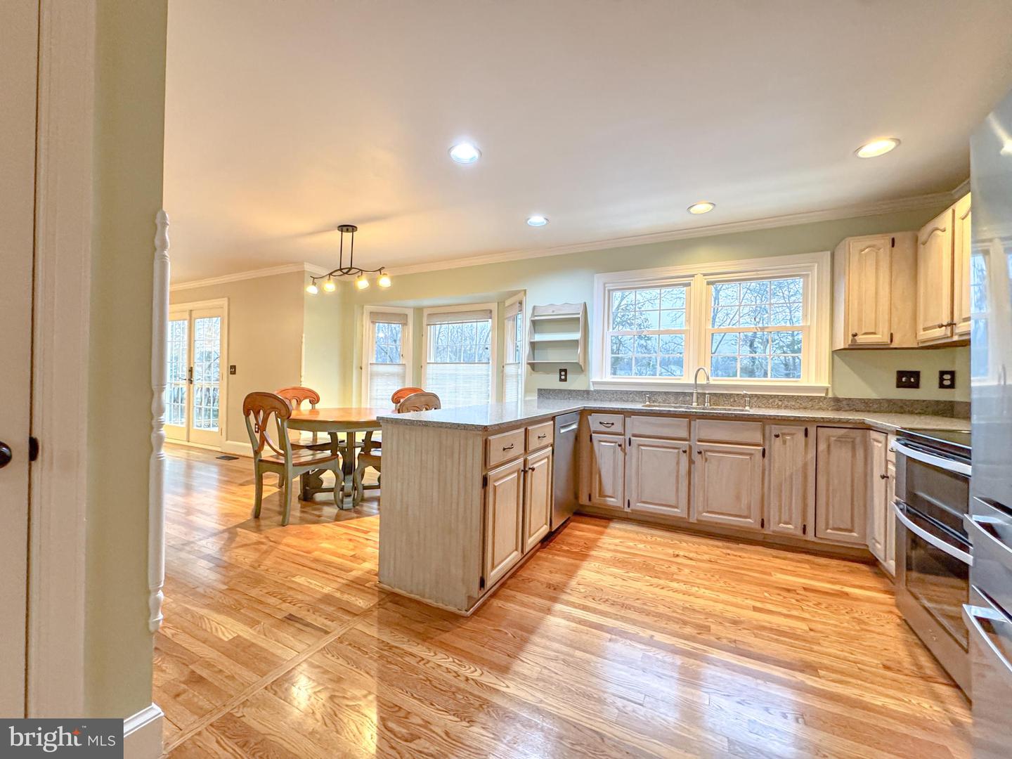 6114 N WILLOW POND DR, FREDERICKSBURG, Virginia 22407, 5 Bedrooms Bedrooms, ,2 BathroomsBathrooms,Residential,For sale,6114 N WILLOW POND DR,VASP2038554 MLS # VASP2038554