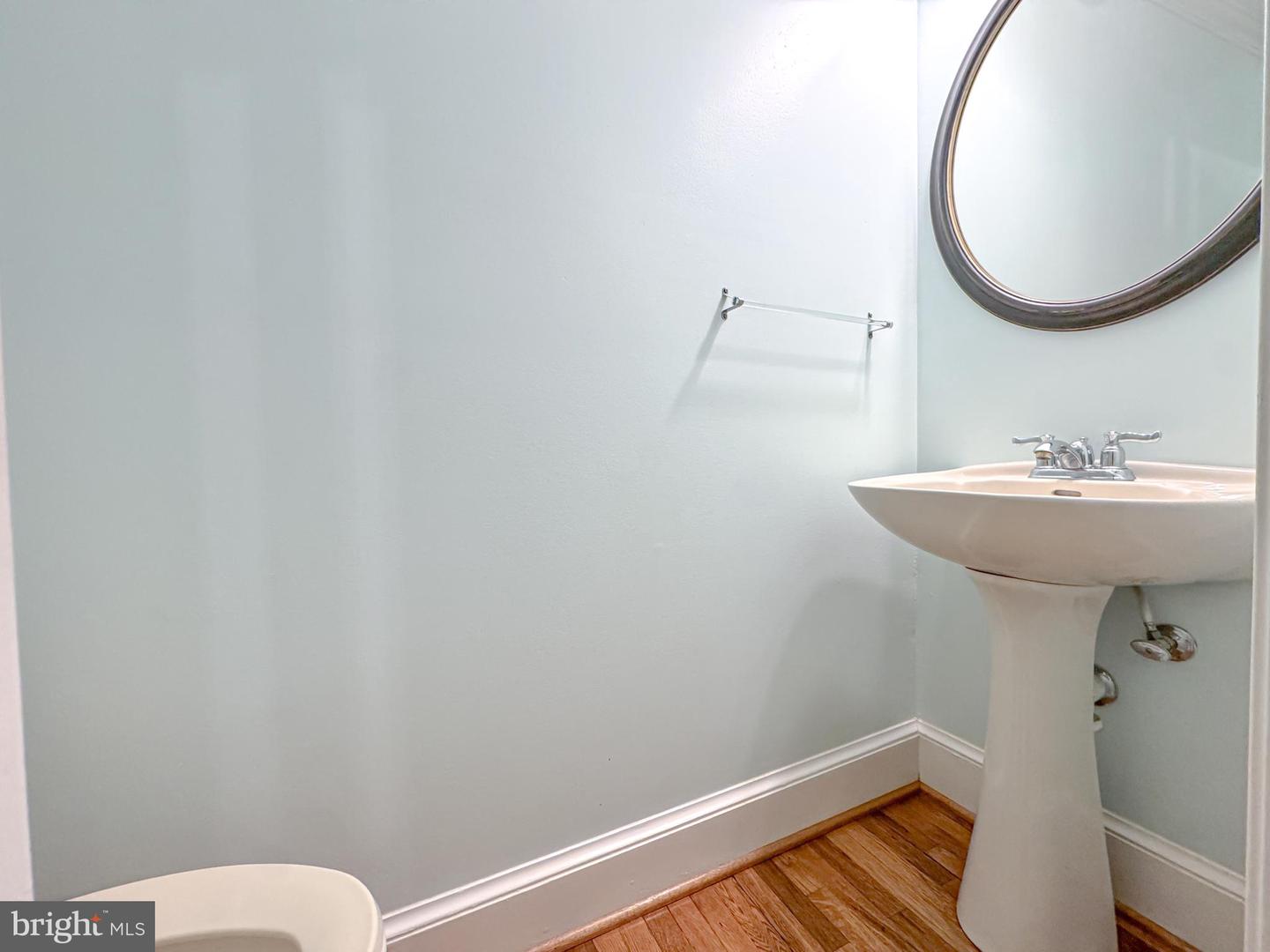 6114 N WILLOW POND DR, FREDERICKSBURG, Virginia 22407, 5 Bedrooms Bedrooms, ,2 BathroomsBathrooms,Residential,For sale,6114 N WILLOW POND DR,VASP2038554 MLS # VASP2038554