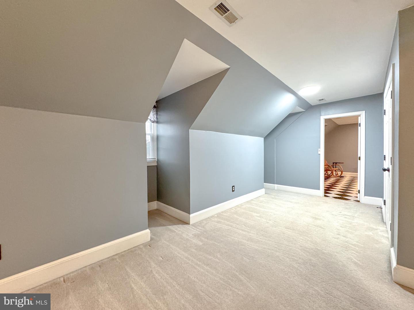 6114 N WILLOW POND DR, FREDERICKSBURG, Virginia 22407, 5 Bedrooms Bedrooms, ,2 BathroomsBathrooms,Residential,For sale,6114 N WILLOW POND DR,VASP2038554 MLS # VASP2038554