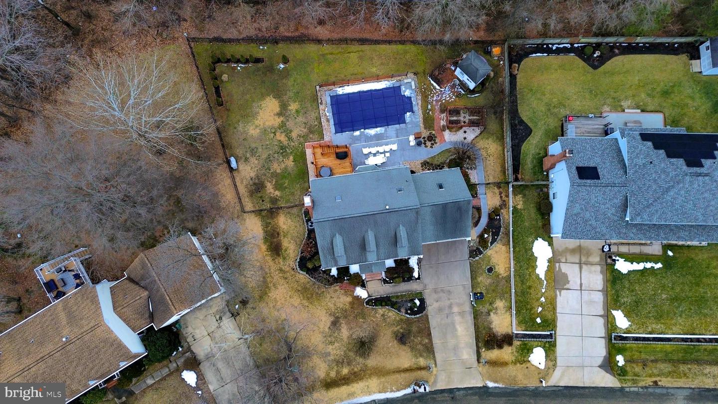 6114 N WILLOW POND DR, FREDERICKSBURG, Virginia 22407, 5 Bedrooms Bedrooms, ,2 BathroomsBathrooms,Residential,For sale,6114 N WILLOW POND DR,VASP2038554 MLS # VASP2038554