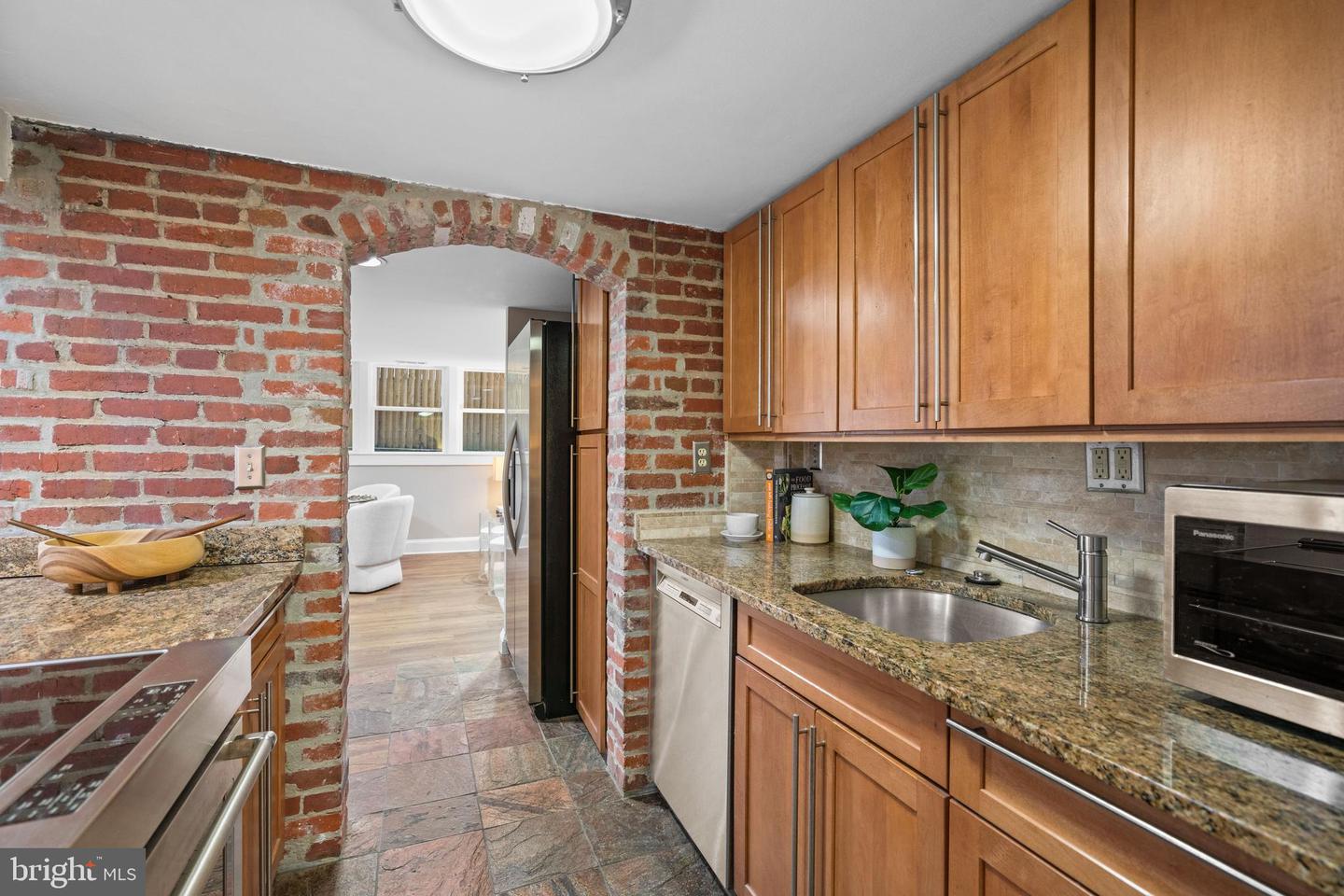 1726 17TH ST NW #B1, WASHINGTON, District Of Columbia 20009, 2 Bedrooms Bedrooms, ,2 BathroomsBathrooms,Residential,For sale,1726 17TH ST NW #B1,DCDC2241012 MLS # DCDC2241012