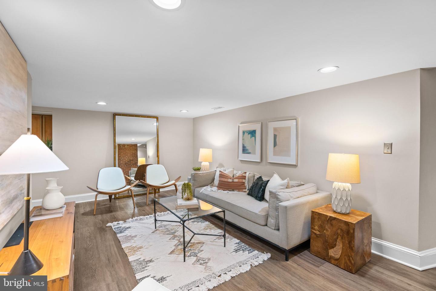 1726 17TH ST NW #B1, WASHINGTON, District Of Columbia 20009, 2 Bedrooms Bedrooms, ,2 BathroomsBathrooms,Residential,For sale,1726 17TH ST NW #B1,DCDC2241012 MLS # DCDC2241012