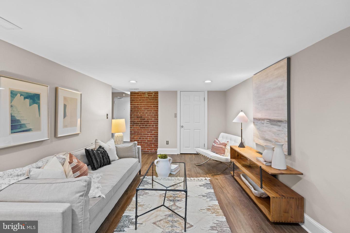 1726 17TH ST NW #B1, WASHINGTON, District Of Columbia 20009, 2 Bedrooms Bedrooms, ,2 BathroomsBathrooms,Residential,For sale,1726 17TH ST NW #B1,DCDC2241012 MLS # DCDC2241012