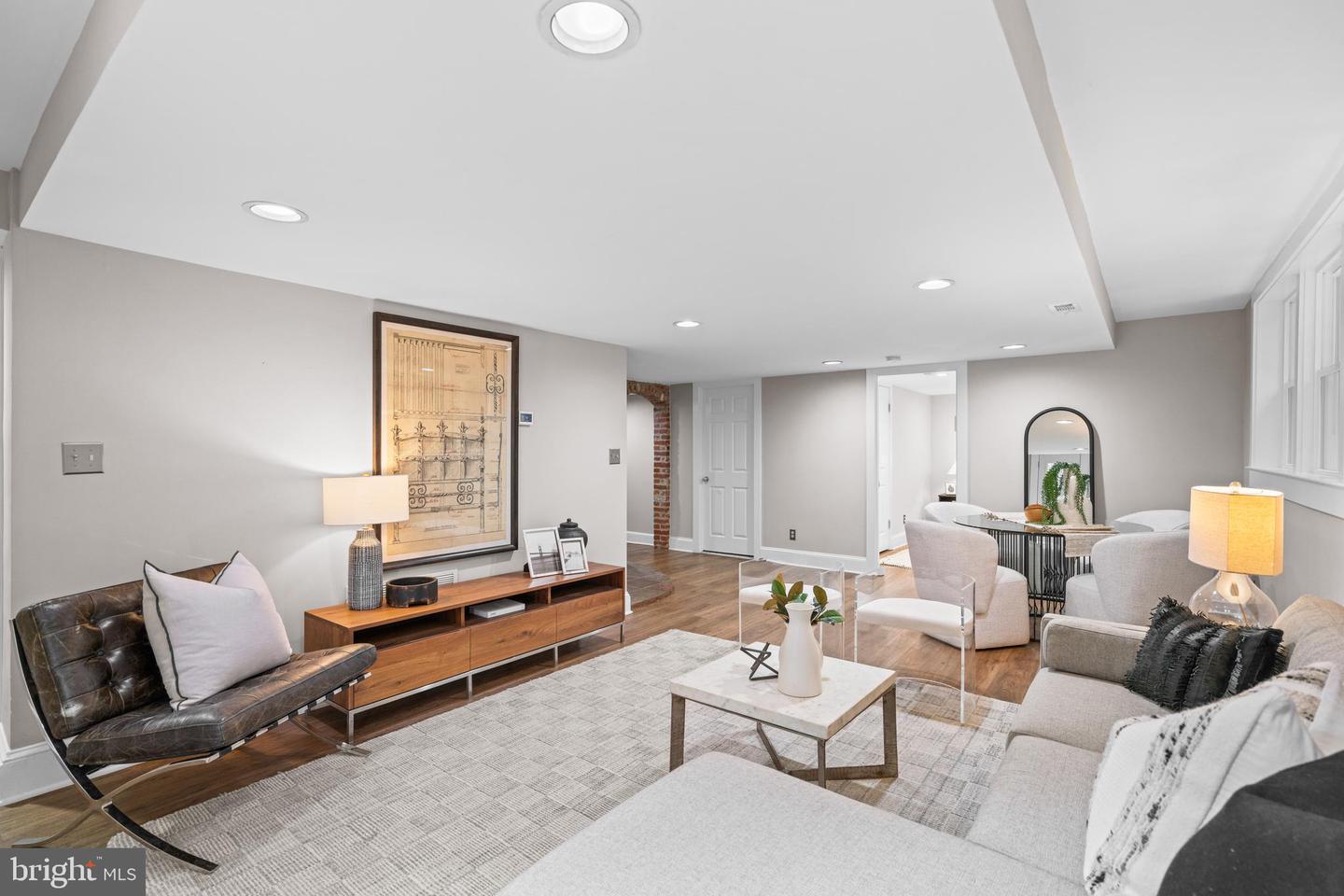 1726 17TH ST NW #B1, WASHINGTON, District Of Columbia 20009, 2 Bedrooms Bedrooms, ,2 BathroomsBathrooms,Residential,For sale,1726 17TH ST NW #B1,DCDC2241012 MLS # DCDC2241012