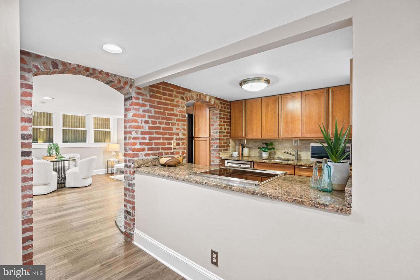 1726 17TH ST NW #B1, WASHINGTON, District Of Columbia 20009, 2 Bedrooms Bedrooms, ,2 BathroomsBathrooms,Residential,For sale,1726 17TH ST NW #B1,DCDC2241012 MLS # DCDC2241012