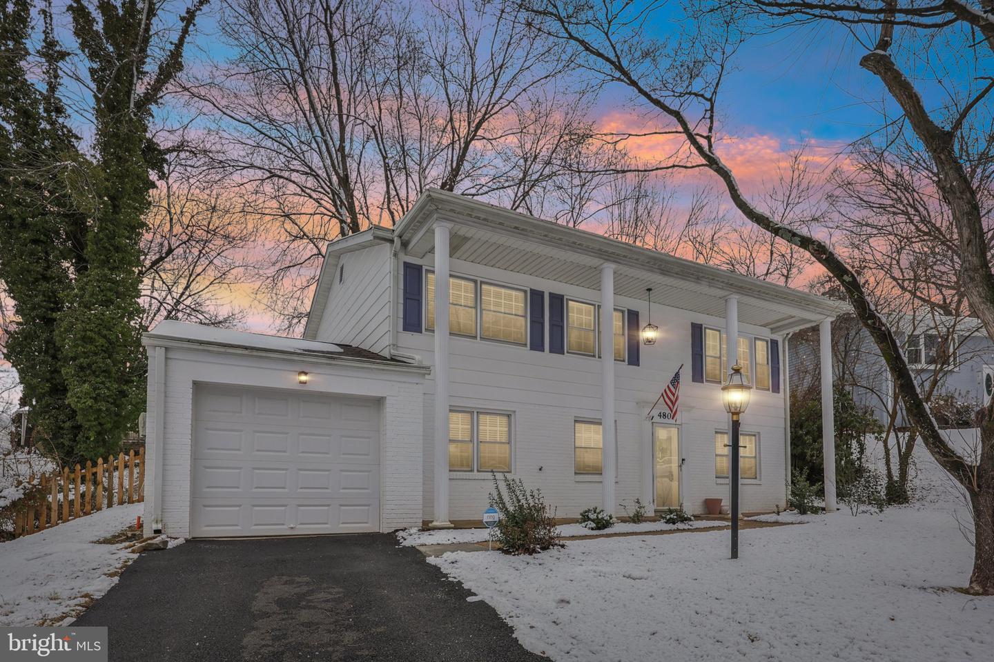 4807 KELLOGG DR, WOODBRIDGE, Virginia 22193, 4 Bedrooms Bedrooms, ,3 BathroomsBathrooms,Residential,For sale,4807 KELLOGG DR,VAPW2110636 MLS # VAPW2110636