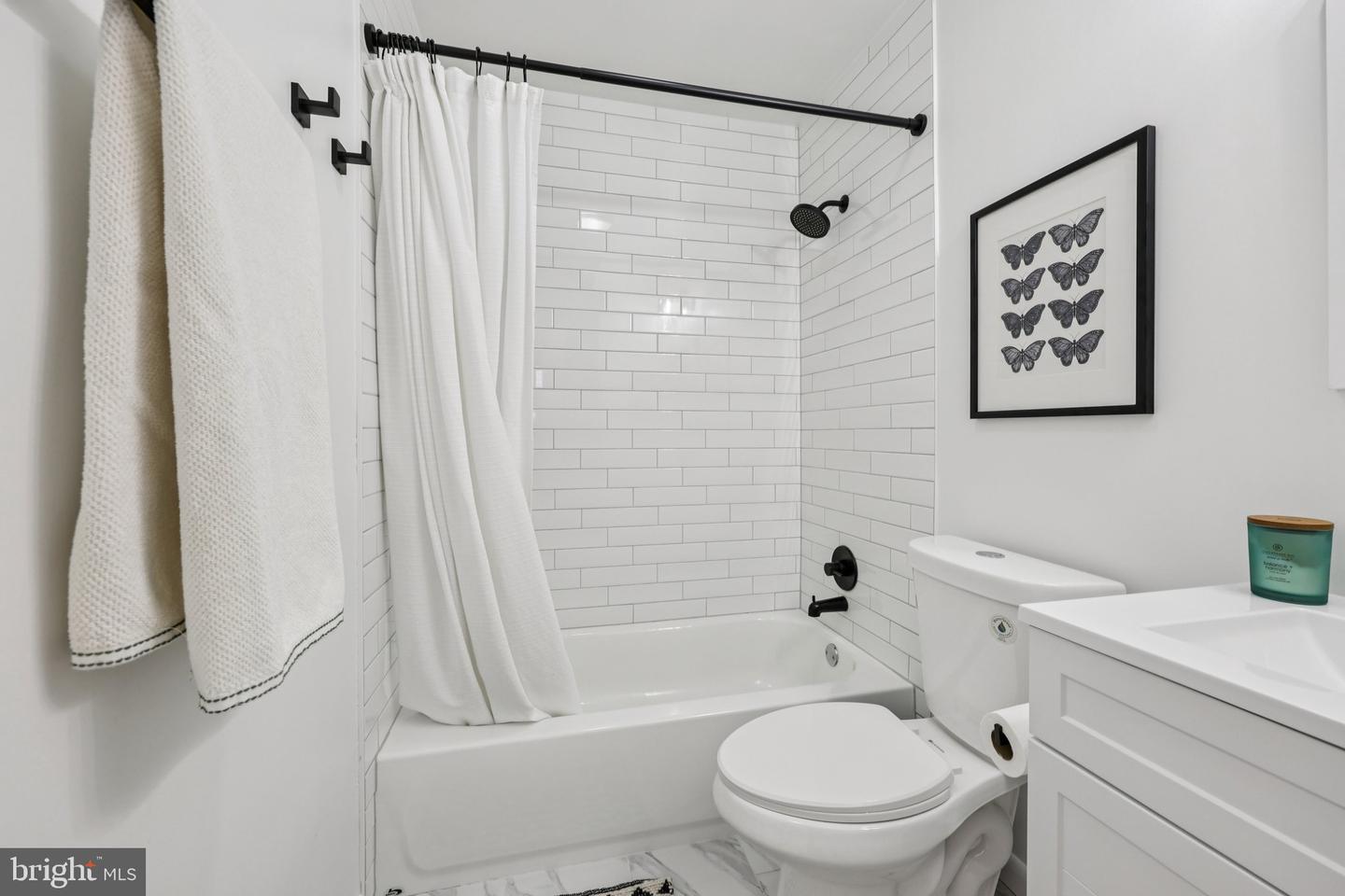 4807 KELLOGG DR, WOODBRIDGE, Virginia 22193, 4 Bedrooms Bedrooms, ,3 BathroomsBathrooms,Residential,For sale,4807 KELLOGG DR,VAPW2110636 MLS # VAPW2110636