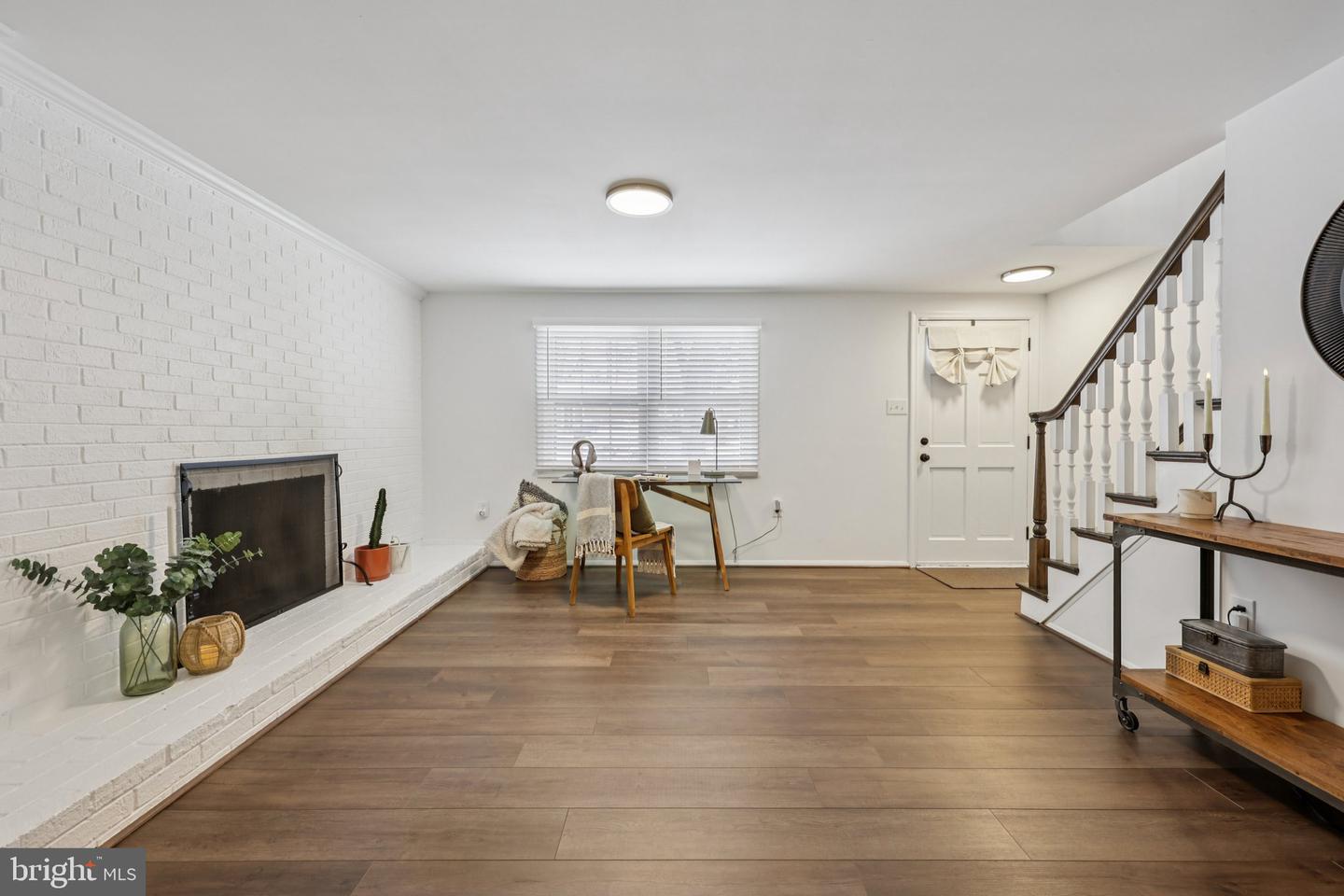 4807 KELLOGG DR, WOODBRIDGE, Virginia 22193, 4 Bedrooms Bedrooms, ,3 BathroomsBathrooms,Residential,For sale,4807 KELLOGG DR,VAPW2110636 MLS # VAPW2110636