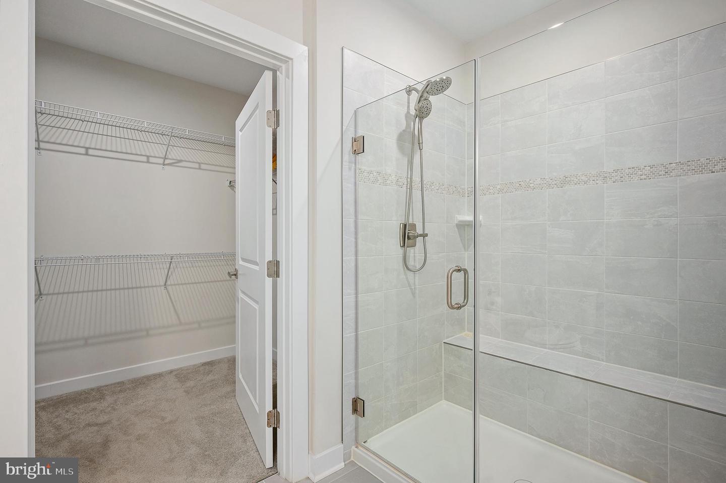 46294 MOUNT MILSTEAD TER #303, STERLING, Virginia 20164, 2 Bedrooms Bedrooms, ,2 BathroomsBathrooms,Residential,For sale,46294 MOUNT MILSTEAD TER #303,VALO2114062 MLS # VALO2114062