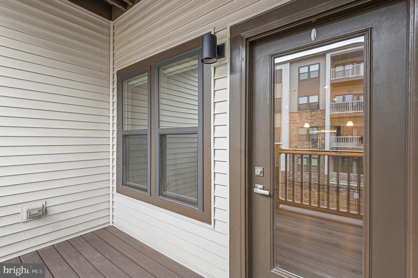 46294 MOUNT MILSTEAD TER #303, STERLING, Virginia 20164, 2 Bedrooms Bedrooms, ,2 BathroomsBathrooms,Residential,For sale,46294 MOUNT MILSTEAD TER #303,VALO2114062 MLS # VALO2114062