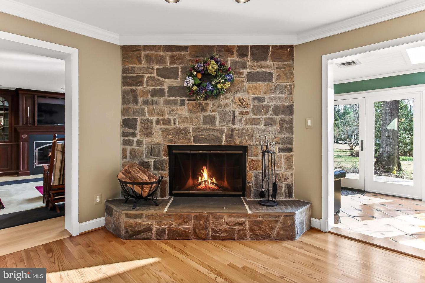 7509 WALTON LN, ANNANDALE, Virginia 22003, 4 Bedrooms Bedrooms, ,3 BathroomsBathrooms,Residential,For sale,7509 WALTON LN,VAFX2286002 MLS # VAFX2286002