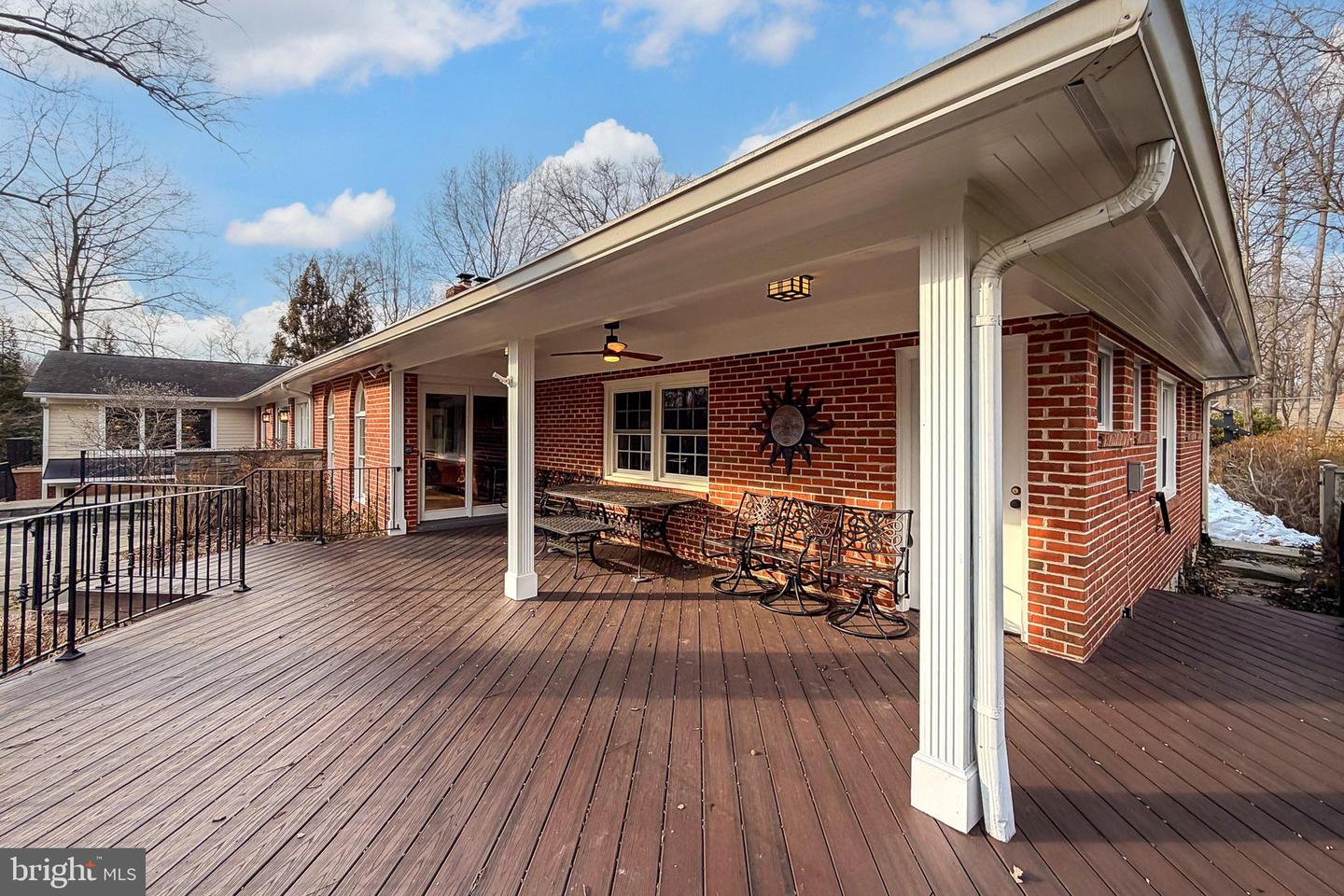 7509 WALTON LN, ANNANDALE, Virginia 22003, 4 Bedrooms Bedrooms, ,3 BathroomsBathrooms,Residential,For sale,7509 WALTON LN,VAFX2286002 MLS # VAFX2286002