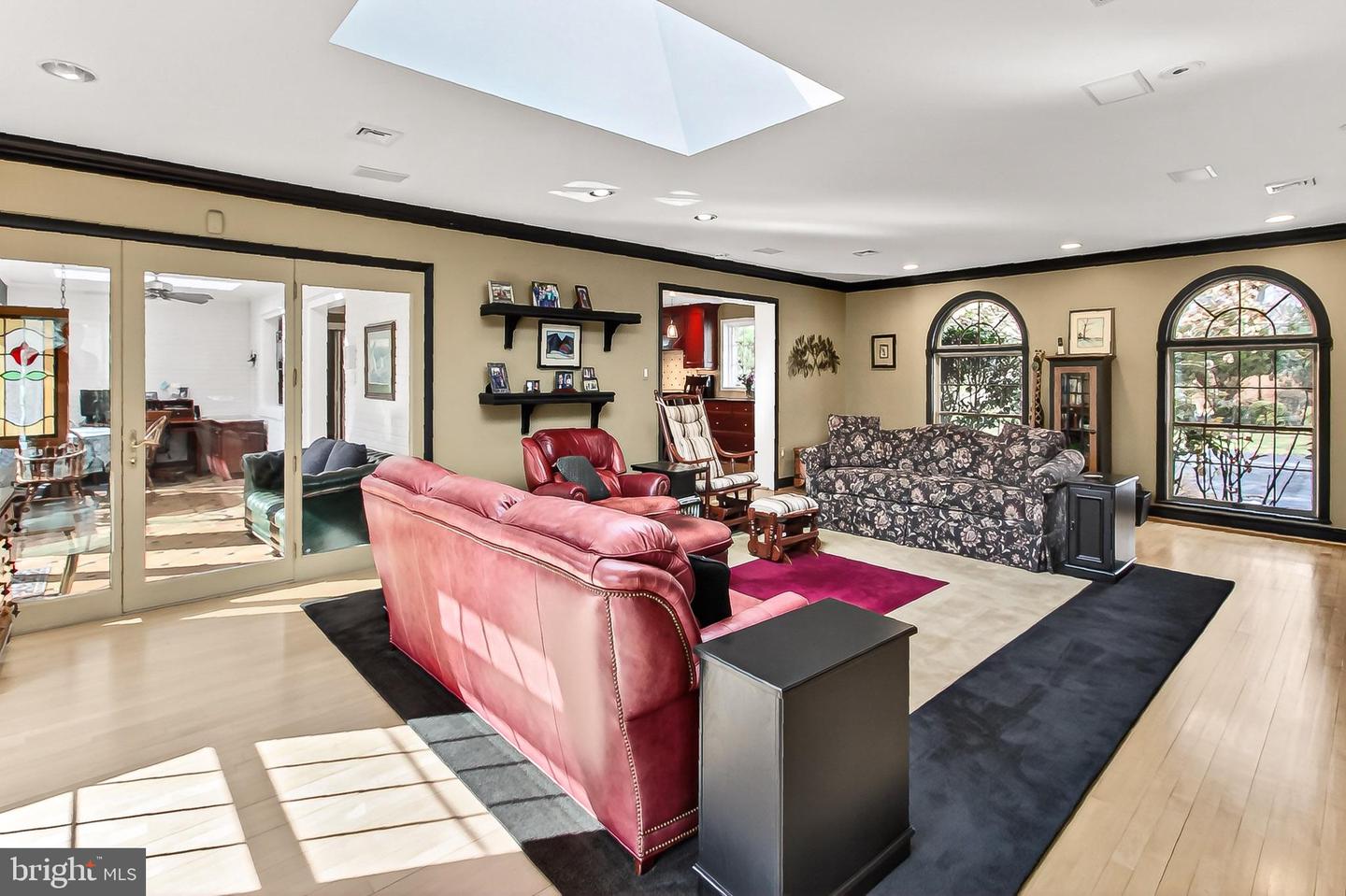 7509 WALTON LN, ANNANDALE, Virginia 22003, 4 Bedrooms Bedrooms, ,3 BathroomsBathrooms,Residential,For sale,7509 WALTON LN,VAFX2286002 MLS # VAFX2286002