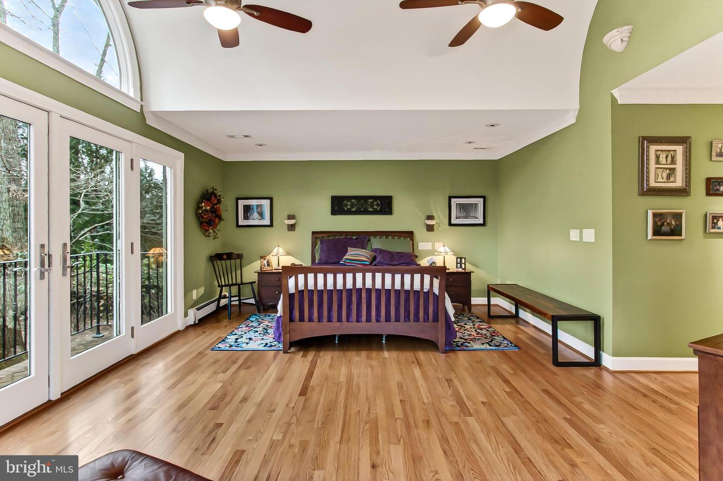 7509 WALTON LN, ANNANDALE, Virginia 22003, 4 Bedrooms Bedrooms, ,3 BathroomsBathrooms,Residential,For sale,7509 WALTON LN,VAFX2286002 MLS # VAFX2286002