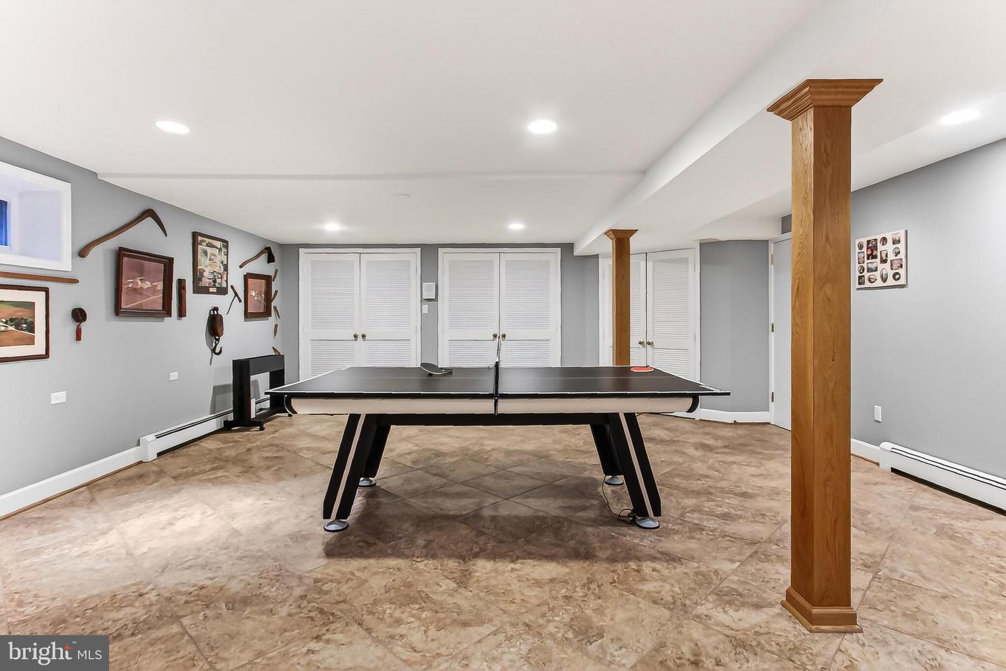 7509 WALTON LN, ANNANDALE, Virginia 22003, 4 Bedrooms Bedrooms, ,3 BathroomsBathrooms,Residential,For sale,7509 WALTON LN,VAFX2286002 MLS # VAFX2286002