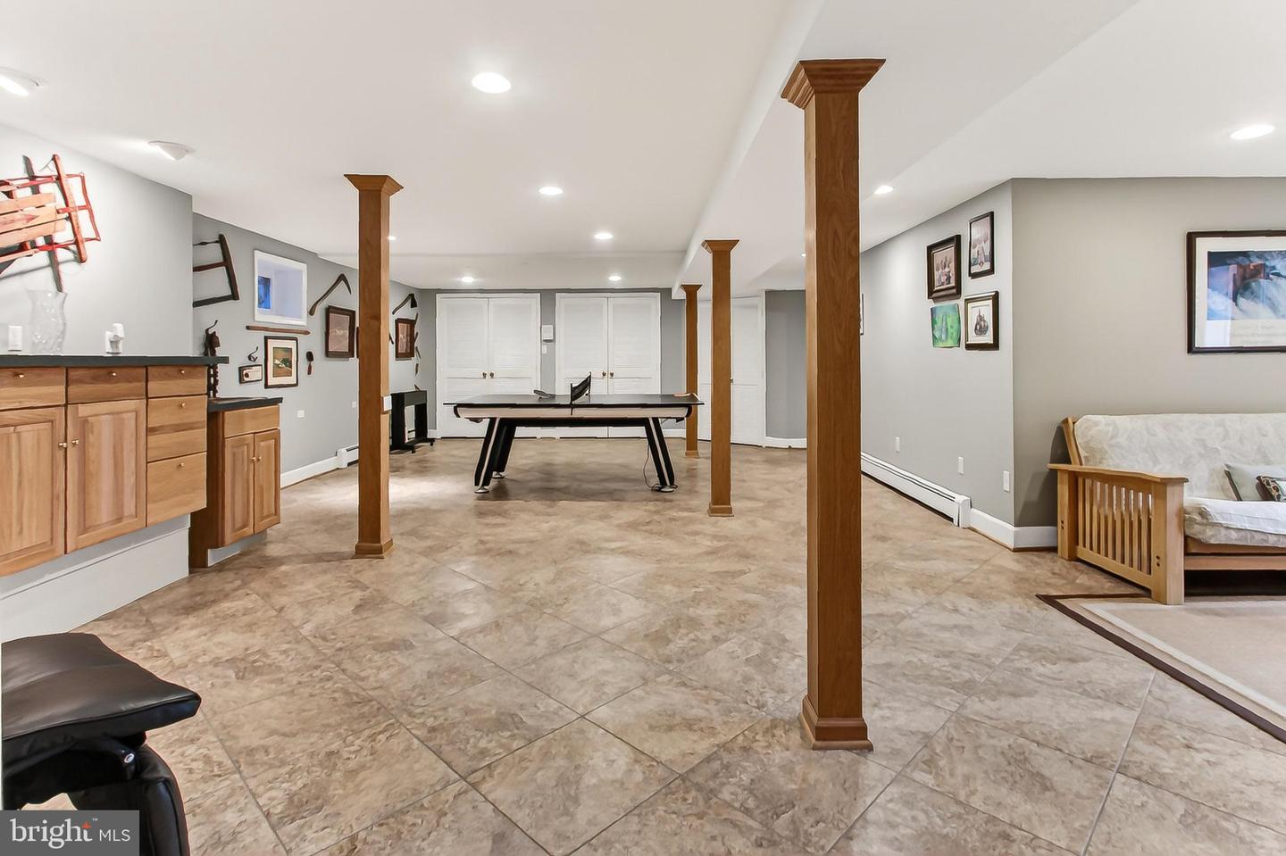 7509 WALTON LN, ANNANDALE, Virginia 22003, 4 Bedrooms Bedrooms, ,3 BathroomsBathrooms,Residential,For sale,7509 WALTON LN,VAFX2286002 MLS # VAFX2286002